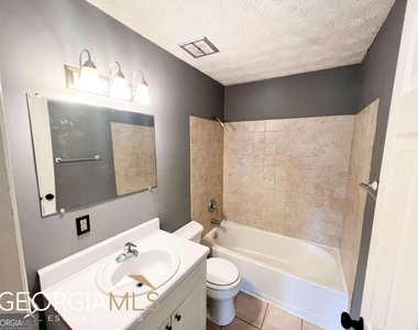15 Watson Drive - Photo Thumbnail 12