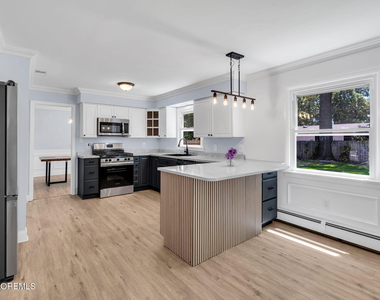 32 Belmont Avenue - Photo Thumbnail 5