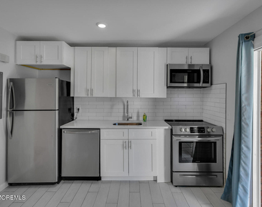 96 East Avenue - Photo Thumbnail 2