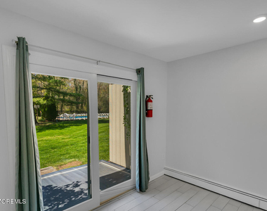 96 East Avenue - Photo Thumbnail 5