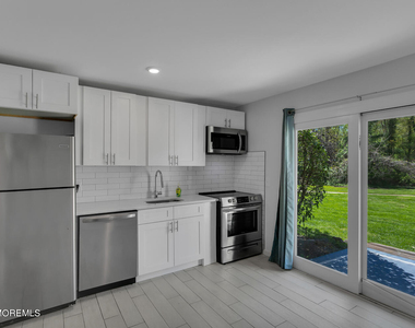 96 East Avenue - Photo Thumbnail 4