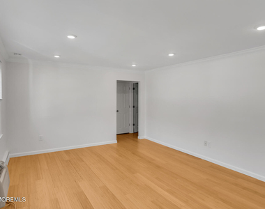96 East Avenue - Photo Thumbnail 6