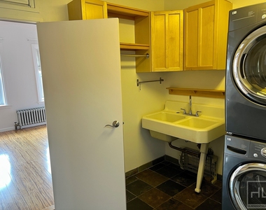 575 Union Street - Photo Thumbnail 8