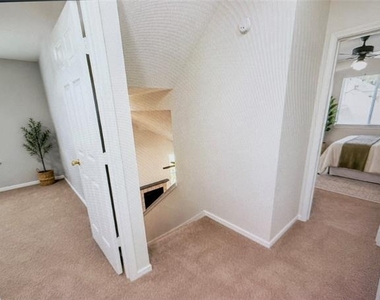 1012 Garden Trail - Photo Thumbnail 7