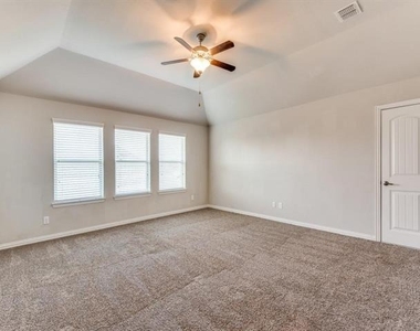 4308 Salado Creek Way - Photo Thumbnail 12
