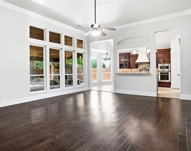1301 Wildflower Lane - Photo Thumbnail 2