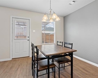 9937 Amosite Drive - Photo Thumbnail 12