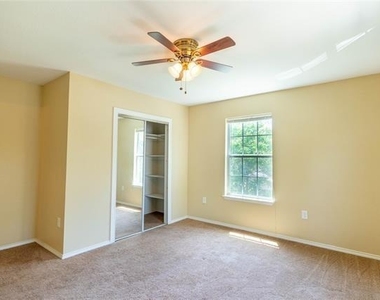 2746 Kingston Street - Photo Thumbnail 8