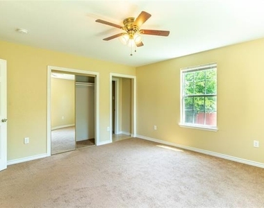 2746 Kingston Street - Photo Thumbnail 23