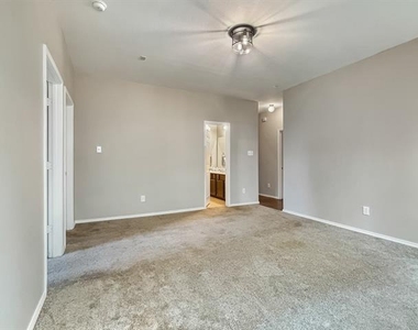 4408 Dashland Drive - Photo Thumbnail 26