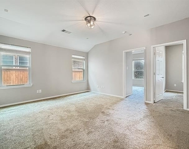 4408 Dashland Drive - Photo Thumbnail 21