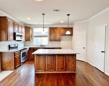2500 Rockbrook Drive - Photo Thumbnail 9