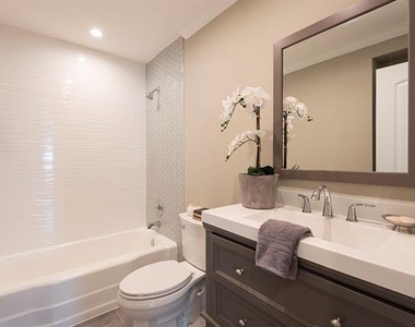 815 E 16th Street - Photo Thumbnail 15