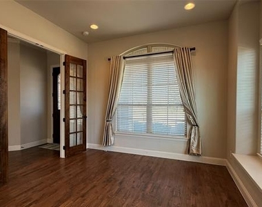 1616 Tanner Parkway - Photo Thumbnail 14