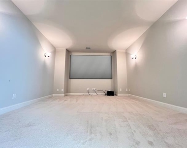 1616 Tanner Parkway - Photo Thumbnail 22