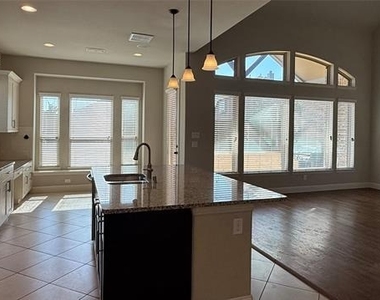 1616 Tanner Parkway - Photo Thumbnail 11