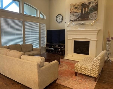 1616 Tanner Parkway - Photo Thumbnail 24