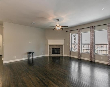3903 Plum Vista Place - Photo Thumbnail 7