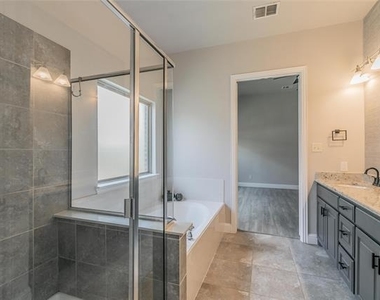 3903 Plum Vista Place - Photo Thumbnail 29