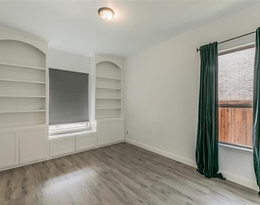 3903 Plum Vista Place - Photo Thumbnail 15