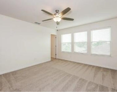 6409 Blue Trail - Photo Thumbnail 6