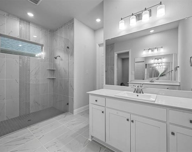 2210 Balboa Drive - Photo Thumbnail 14