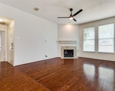 7046 Saint Augustine Drive - Photo Thumbnail 6
