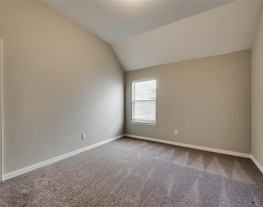 2813 Mesquite Avenue - Photo Thumbnail 17
