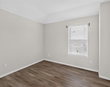 4521 Chaparral Creek Drive - Photo Thumbnail 22