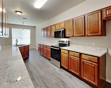 4117 Chelan Court - Photo Thumbnail 3