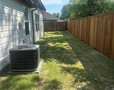 2095 Bourland - Photo Thumbnail 4