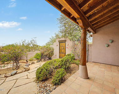 9202 E Rimrock Drive - Photo Thumbnail 2
