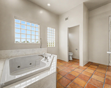 9202 E Rimrock Drive - Photo Thumbnail 17