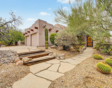 9202 E Rimrock Drive - Photo Thumbnail 1