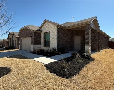 5459 Gold Pond Drive - Photo Thumbnail 2