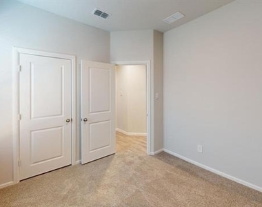 5459 Gold Pond Drive - Photo Thumbnail 12