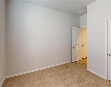 5459 Gold Pond Drive - Photo Thumbnail 13
