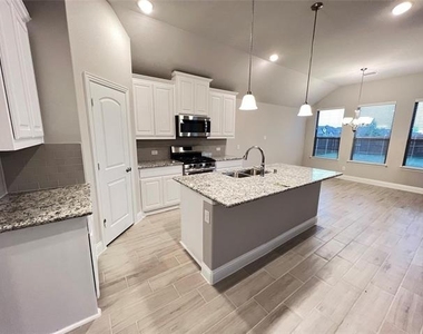 2901 Pronghorn Drive - Photo Thumbnail 3