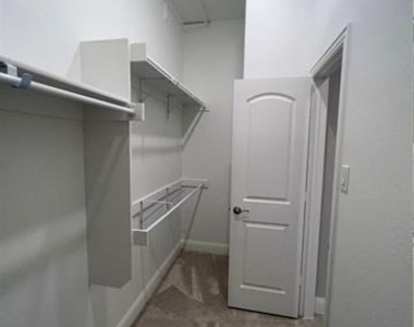2901 Pronghorn Drive - Photo Thumbnail 9