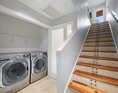 4213 Dickason Avenue - Photo Thumbnail 4