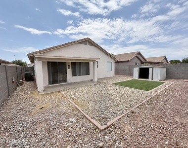 6558 W Townley Avenue - Photo Thumbnail 38