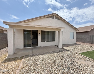 6558 W Townley Avenue - Photo Thumbnail 36