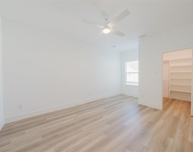 11661 Liberty Commons Court - Photo Thumbnail 22