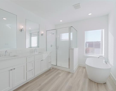 11661 Liberty Commons Court - Photo Thumbnail 27