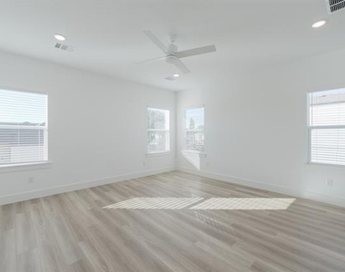 11661 Liberty Commons Court - Photo Thumbnail 30