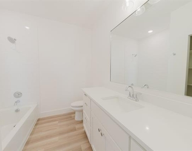 11661 Liberty Commons Court - Photo Thumbnail 31