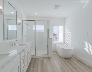 11661 Liberty Commons Court - Photo Thumbnail 26