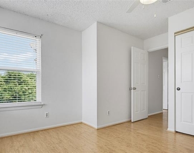 1937 Cheyenne Drive - Photo Thumbnail 25