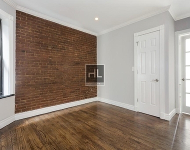E 23rd St. - Photo Thumbnail 3