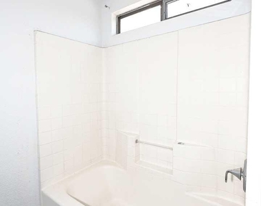 6222 W Warner Street - Photo Thumbnail 19